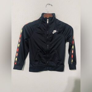 Nike Boy Black Long Sleeves Zippered Sweater Size 6-7 Years Embroidered Logo